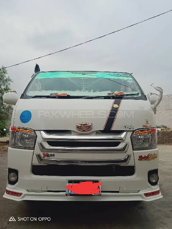 Toyota Hiace 2010 for Sale in Jhelum Image-1