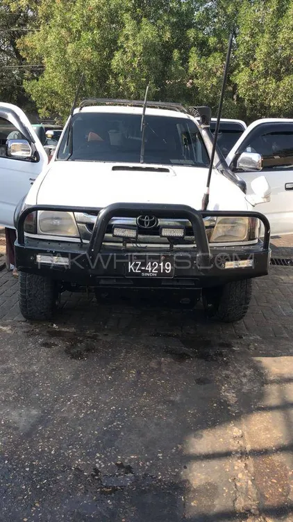 Toyota Hilux 2002 for Sale in Karachi Image-1