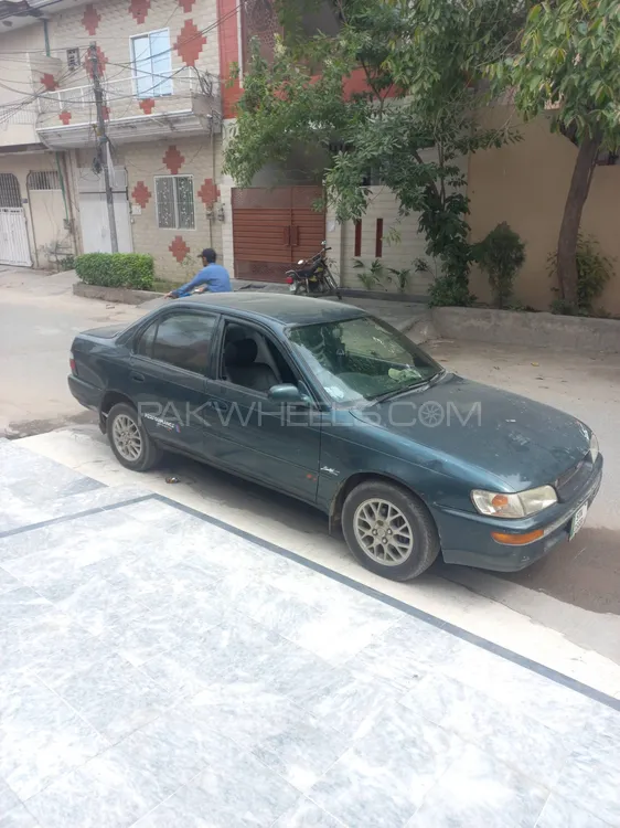 Toyota Corolla 1999 for Sale in Lahore Image-1