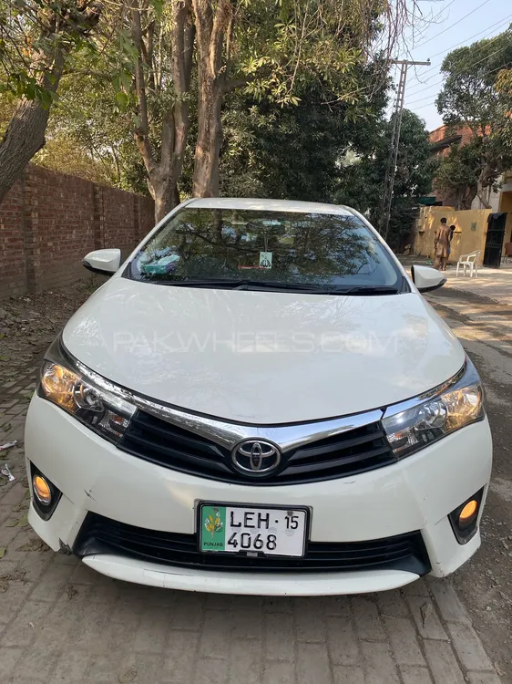 Toyota Corolla 2015 for Sale in Lahore Image-1