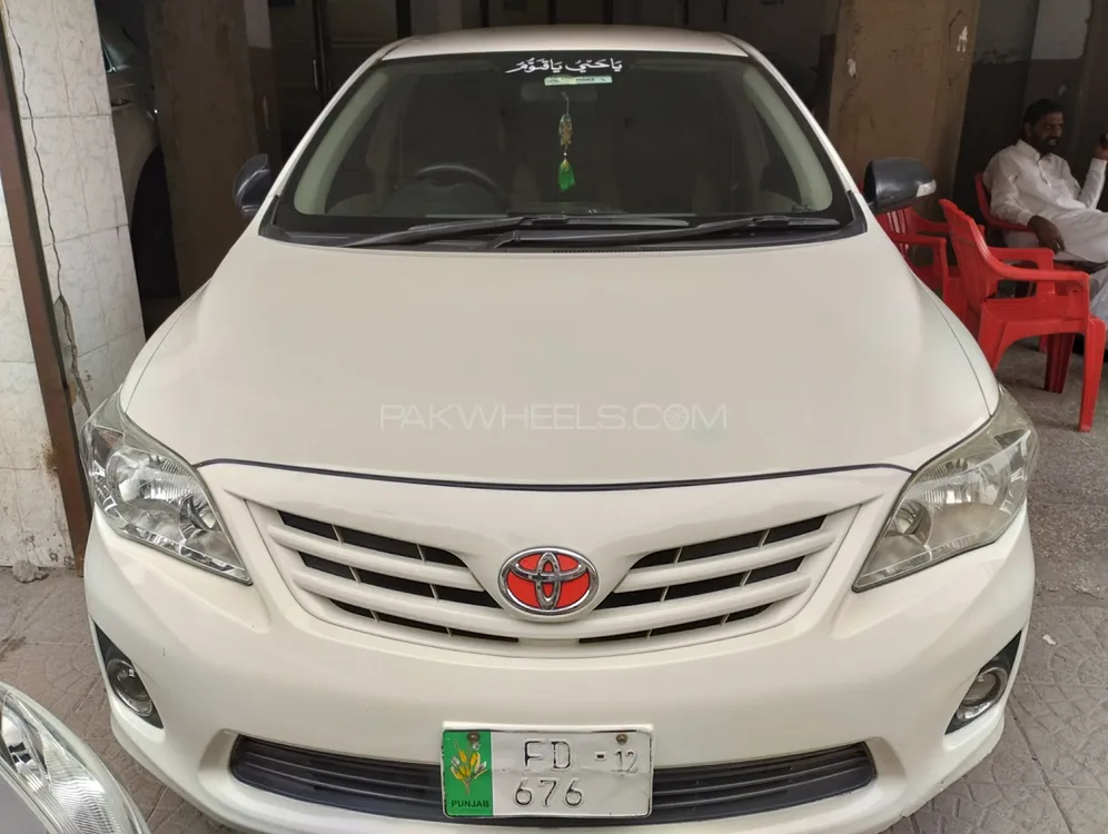 Toyota Corolla 2012 for Sale in Faisalabad Image-1