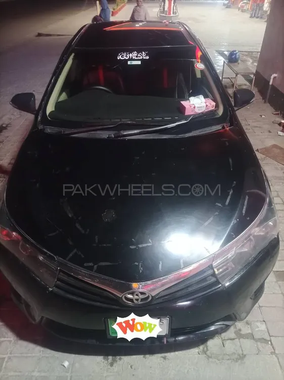 Toyota Corolla 2015 for Sale in Lahore Image-1