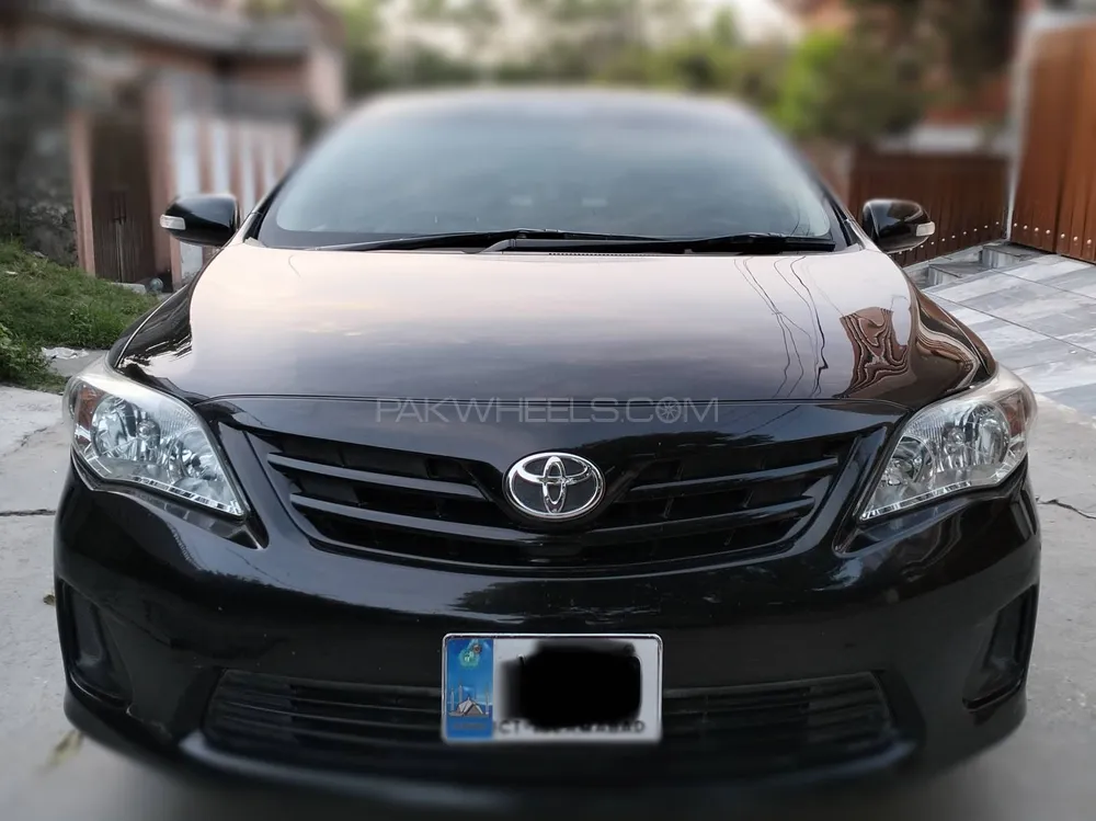 Toyota Corolla 2013 for Sale in Islamabad Image-1