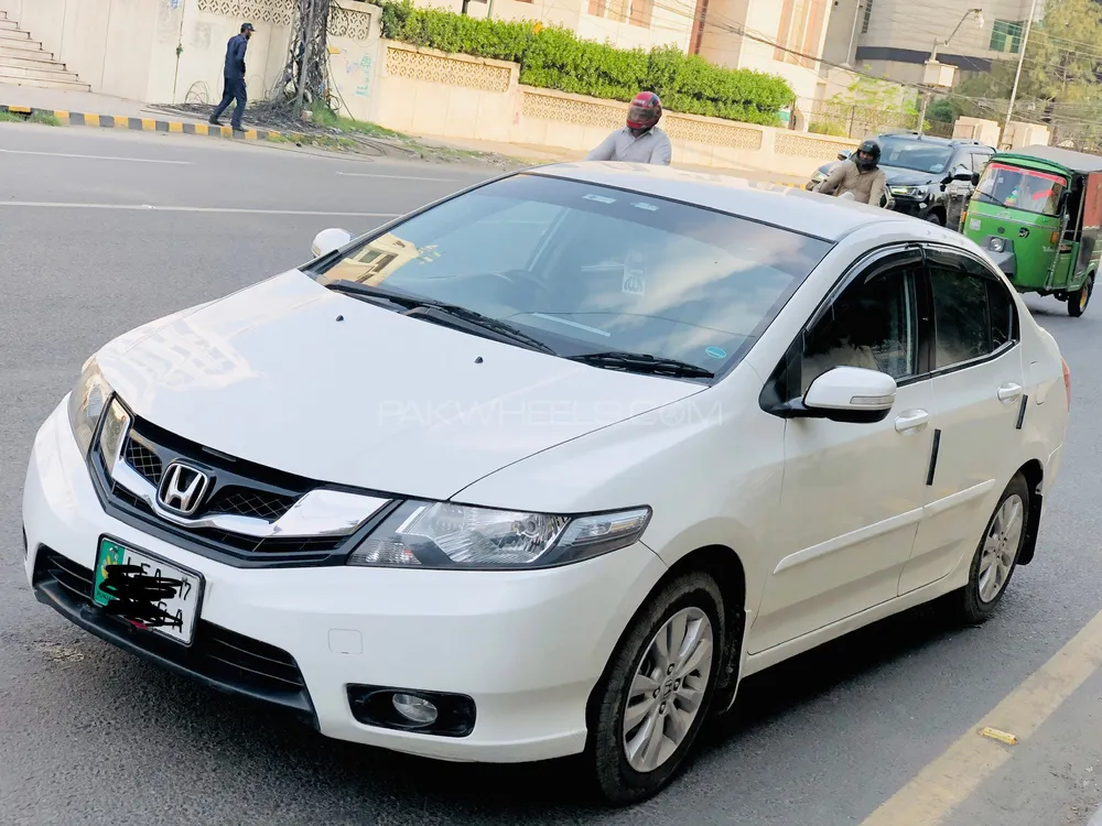 Honda City 2017 for Sale in Lahore Image-1