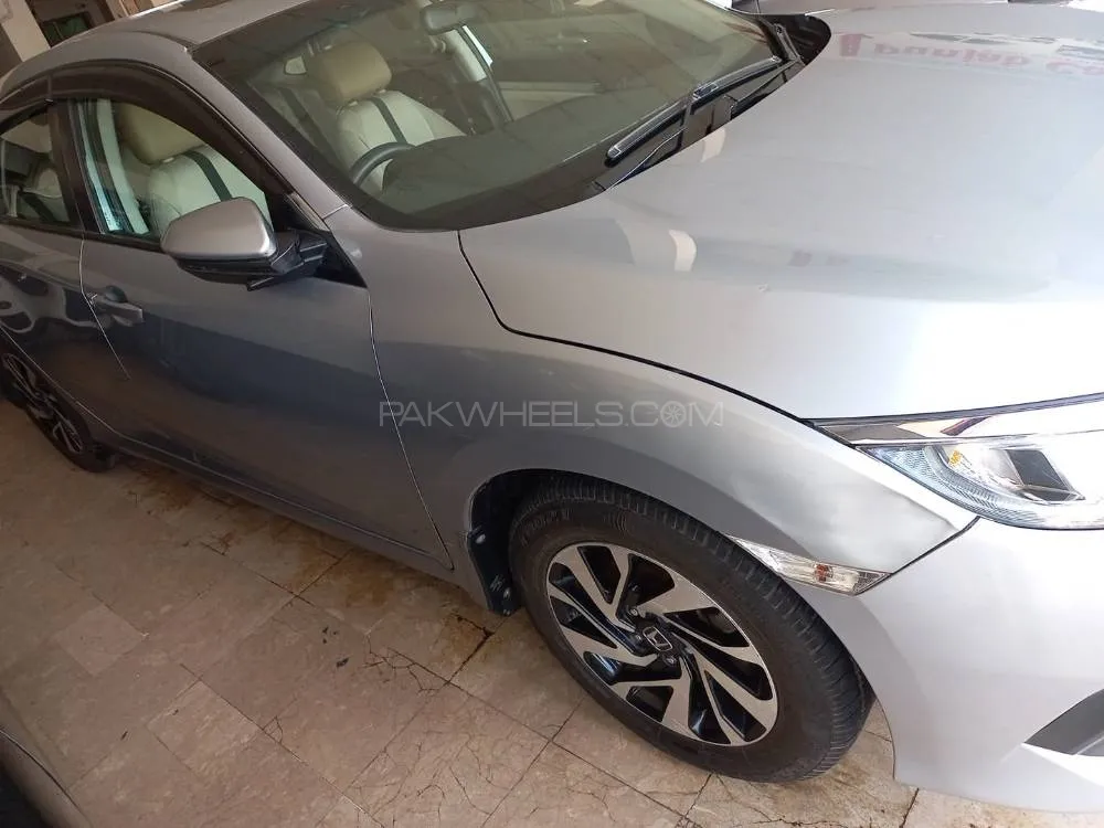 Honda Civic 2018 for Sale in Lahore Image-1