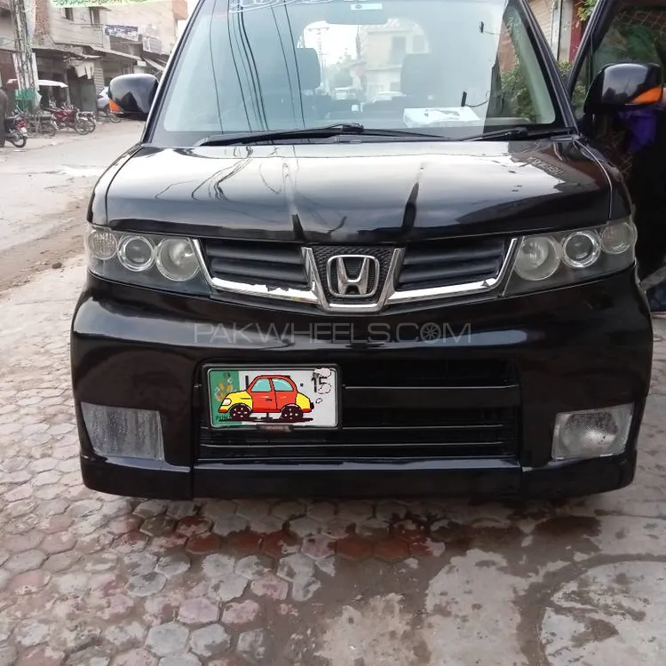 Honda Zest 2015 for Sale in Lahore Image-1