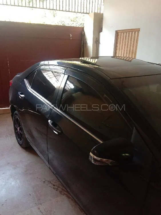 Toyota Corolla 2015 for Sale in Attock Image-1