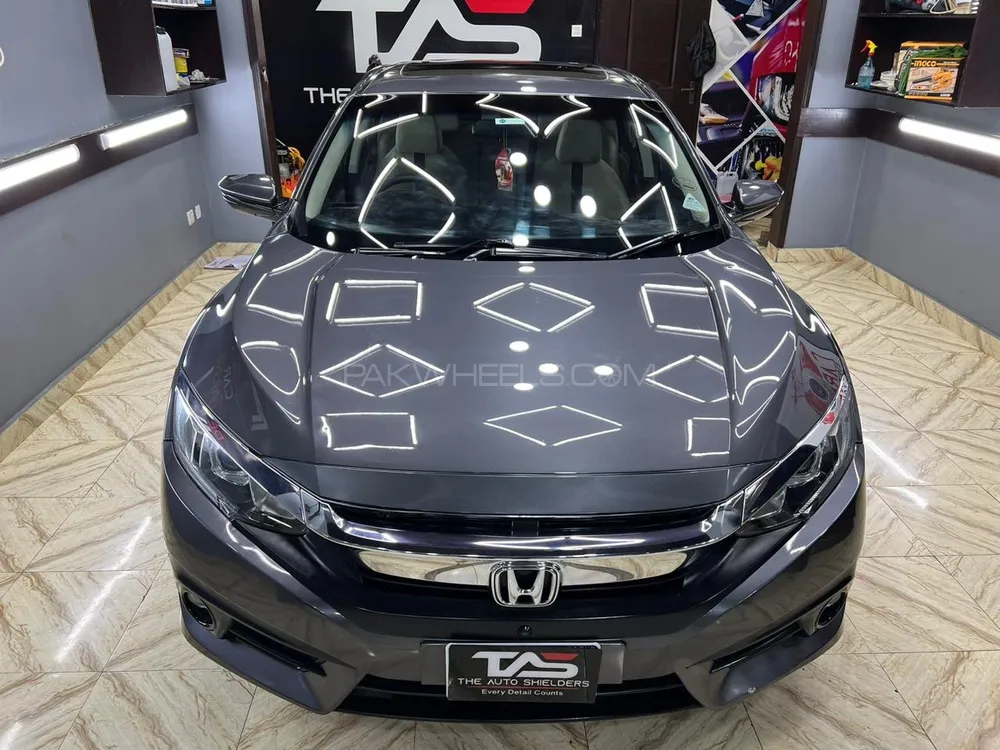 Honda Civic 2018 for Sale in Karachi Image-1