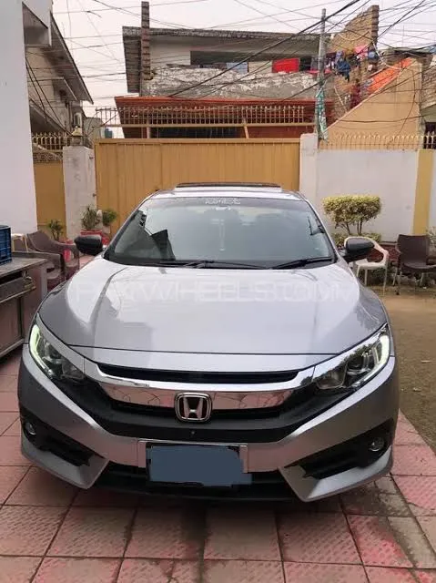 Honda Civic 2018 for Sale in Karachi Image-1