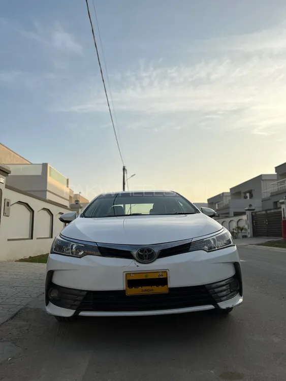 Toyota Corolla 2017 for Sale in Karachi Image-1