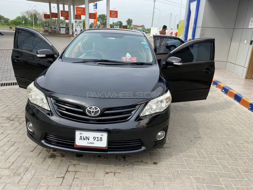 Toyota Corolla 2012 for Sale in Okara Image-1