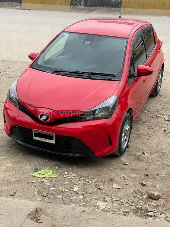 Toyota Vitz 2015 for Sale in Swabi Image-1