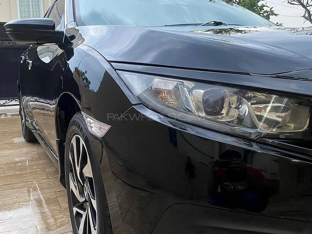 Honda Civic 2017 for Sale in Lahore Image-1