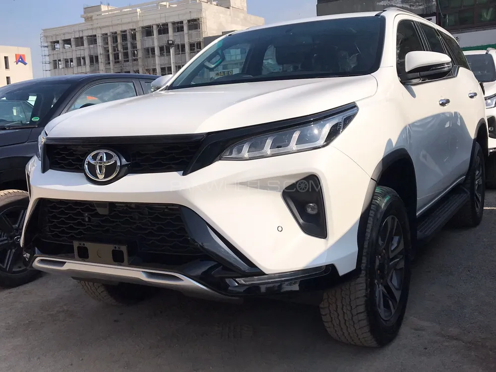 Toyota Fortuner 2023 for Sale in Islamabad Image-1