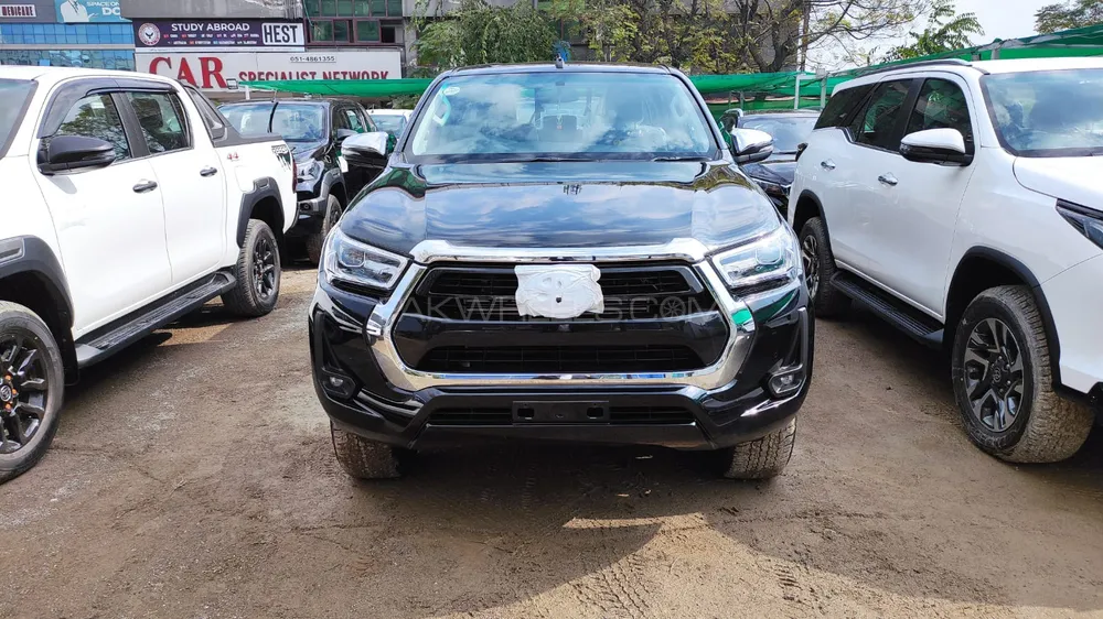 Toyota Hilux 2024 for Sale in Islamabad Image-1