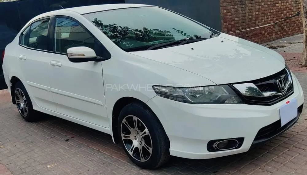 Honda City 2017 for Sale in Lahore Image-1