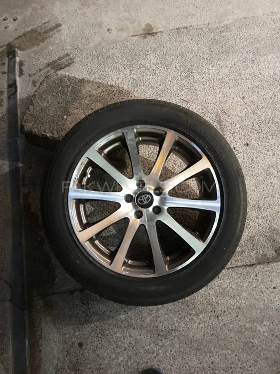 Prius TRD 17 inch 5 nut Rims 100 pcd Image-1