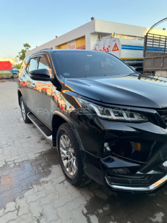 ٹویوٹا فورچیونر 2022 for Sale in لاہور Image-1