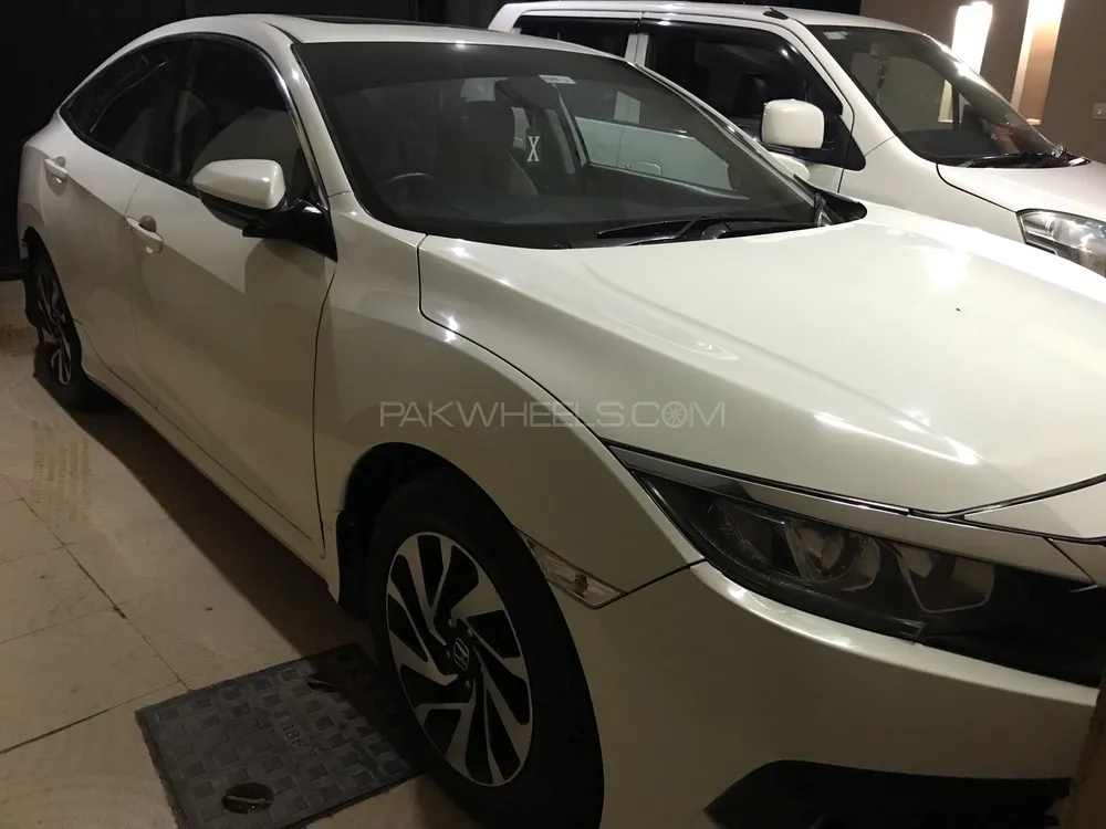 Honda Civic 2017 for Sale in Lahore Image-1