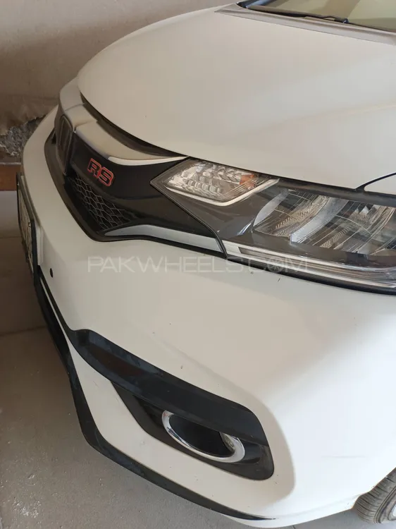 Honda Fit 2019 for Sale in Okara Image-1