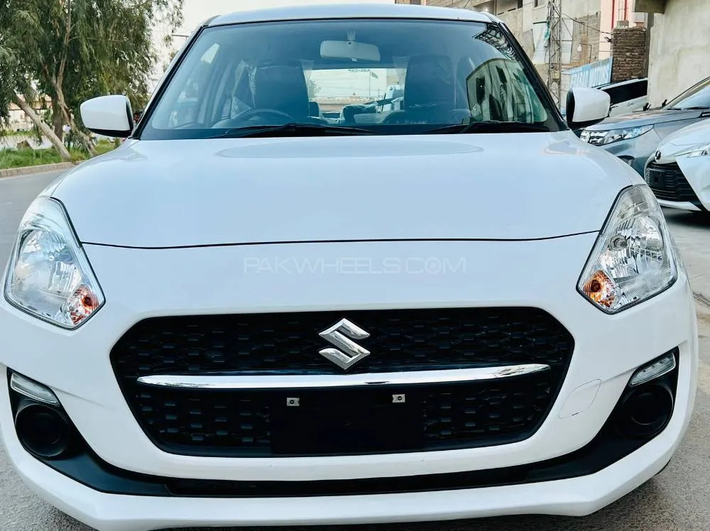 Suzuki Swift 2022 for Sale in Hyderabad Image-1