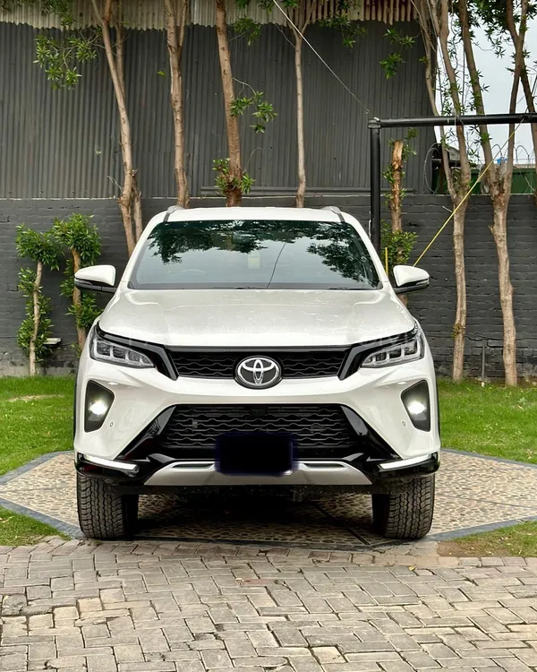 Toyota Fortuner Legender 2022 For Sale In Lahore PakWheels