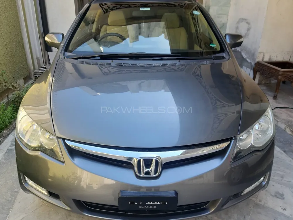 Honda Civic 2010 for Sale in Mardan Image-1