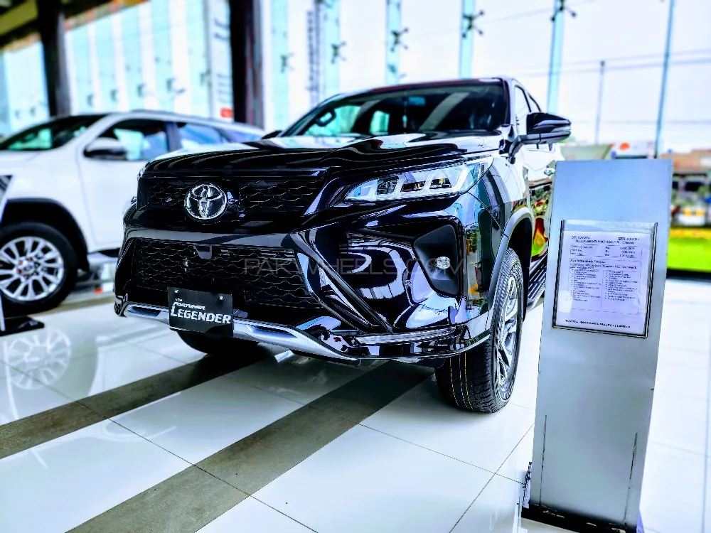 Toyota Fortuner 2023 for sale in Lahore