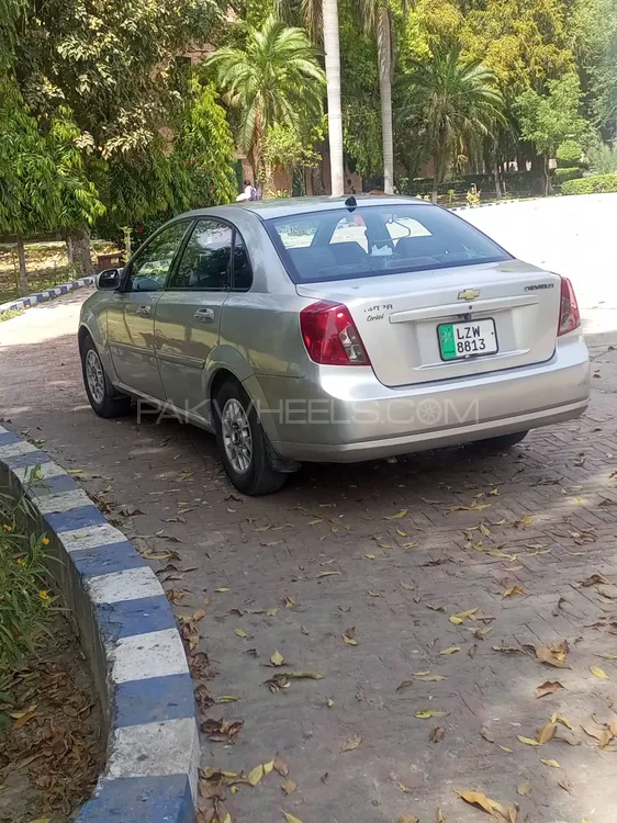 Chevrolet Optra 2005 for Sale in Lahore Image-1