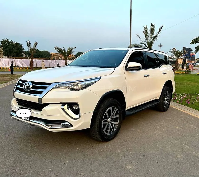 Toyota Fortuner 2021 for Sale in Burewala Image-1