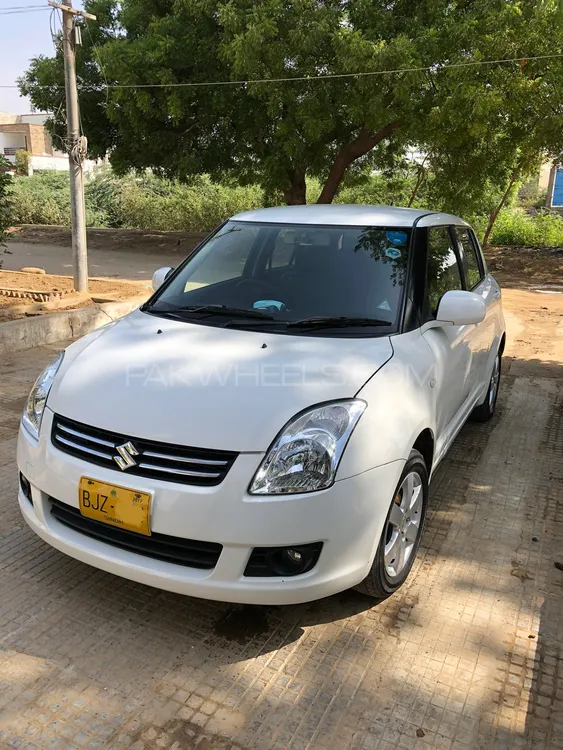 Suzuki Swift 2017 for Sale in Karachi Image-1