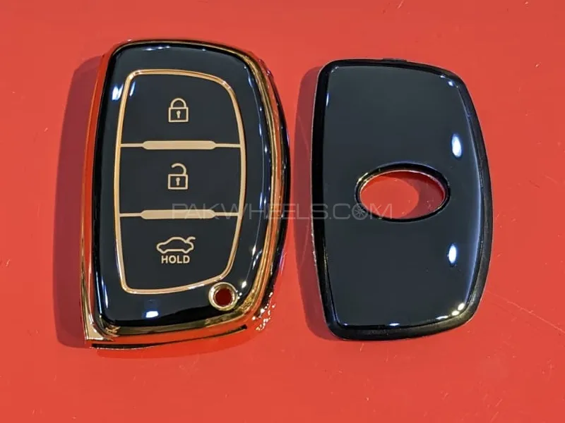 Hyundai Tucson Glossy Black Car Key Case Cover  Image-1