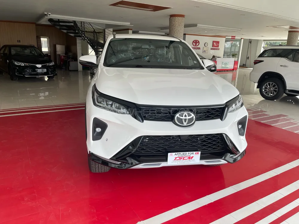 Toyota Fortuner 2022 for Sale in Sialkot Image-1