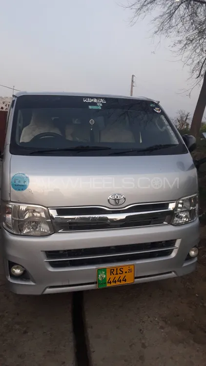 Toyota Van 2013 for Sale in Gujar Khan Image-1