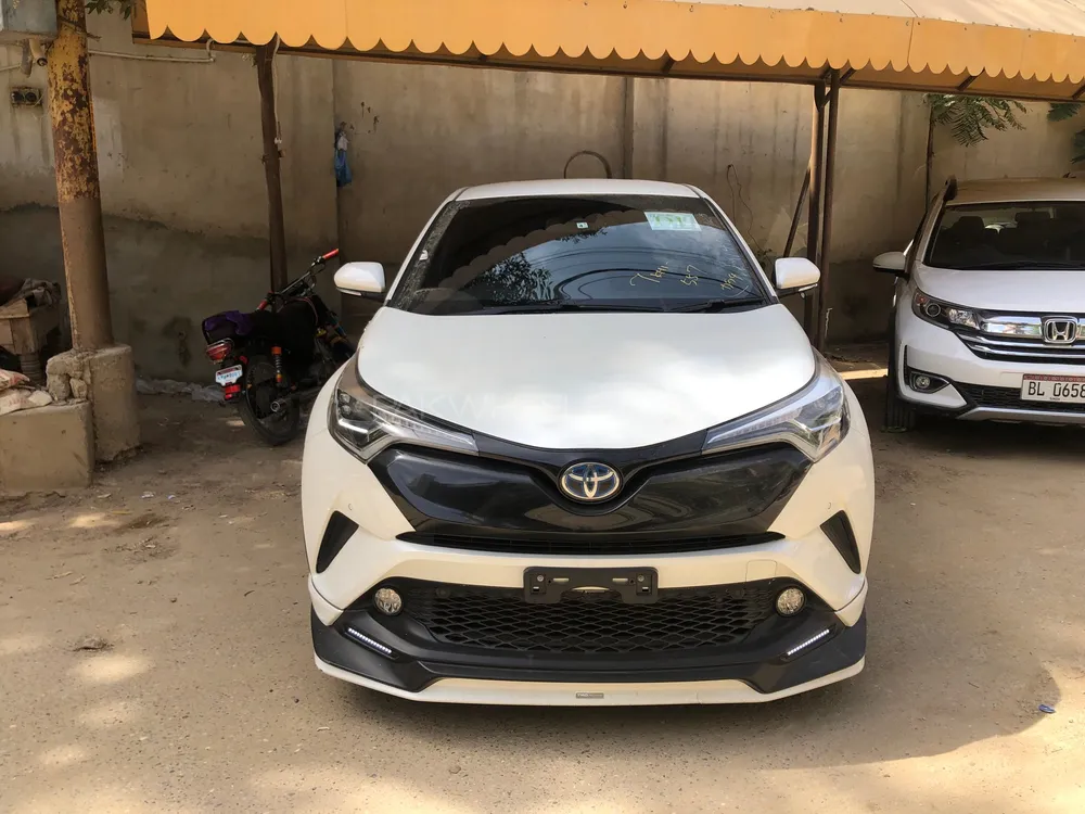 Toyota C-HR 2017 for Sale in Karachi Image-1