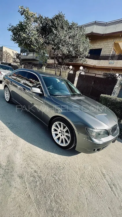 BMW 7 Series 2004 for Sale in Lahore Image-1