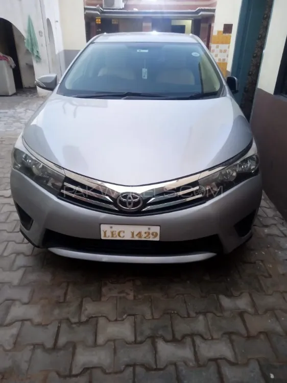 Toyota Corolla 2015 for Sale in Mandi bahauddin Image-1