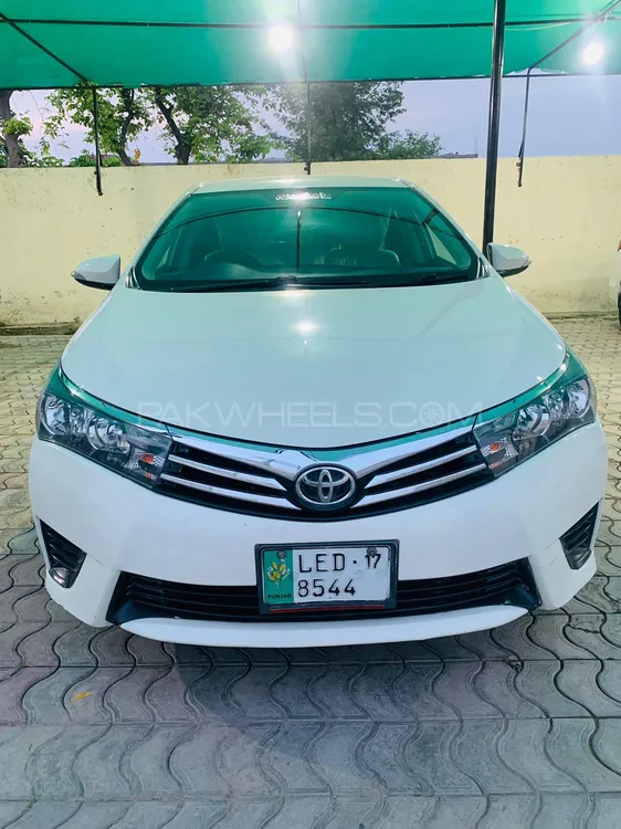 Toyota Corolla 2017 for Sale in Mandi bahauddin Image-1