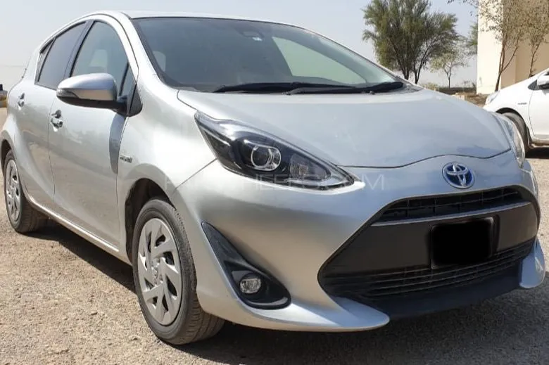 Toyota Aqua 2018 for Sale in Hyderabad Image-1