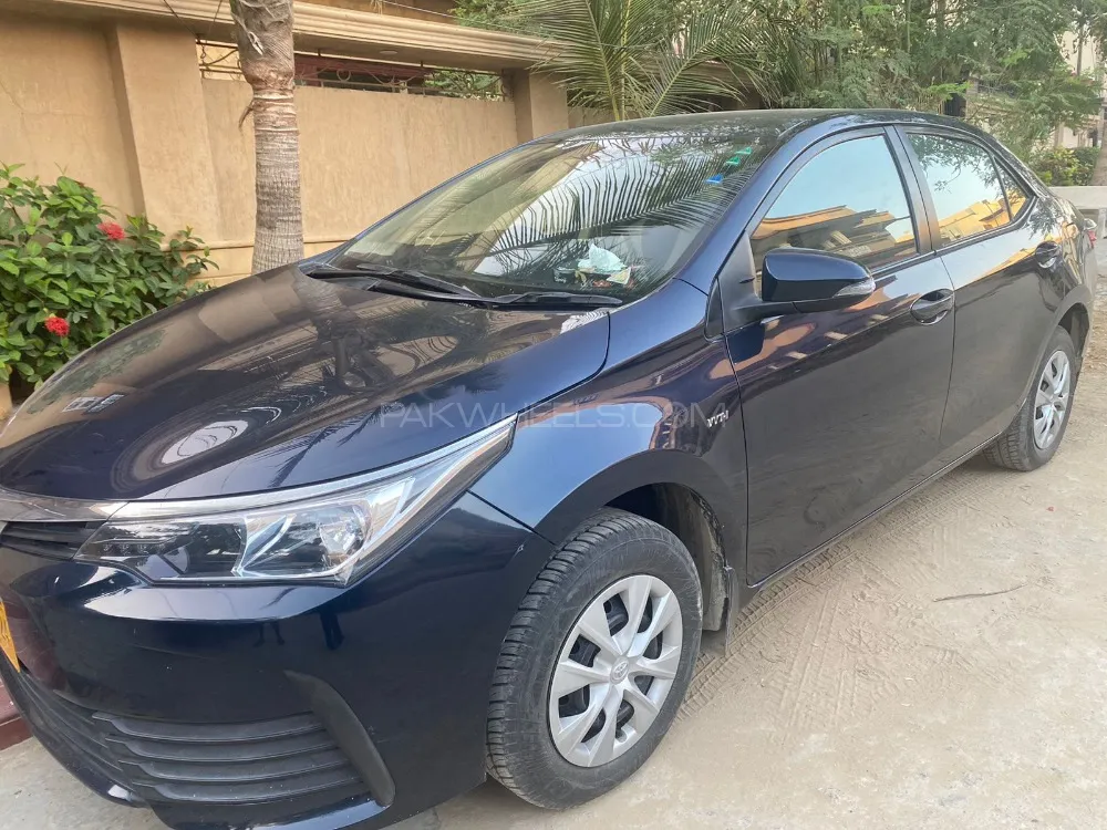 Toyota Corolla 2020 for Sale in Karachi Image-1