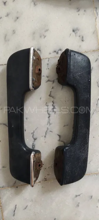 w123 left and right arm rests in very good condition Image-1