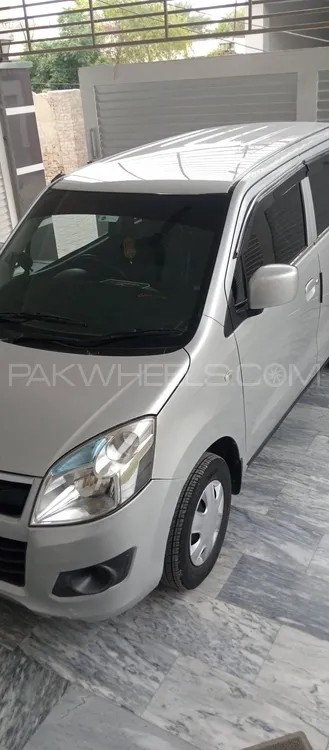 سوزوکی ویگن آر 2017 for Sale in بہاولپور Image-1