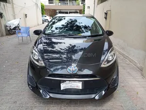 Toyota Aqua S 2018 for Sale