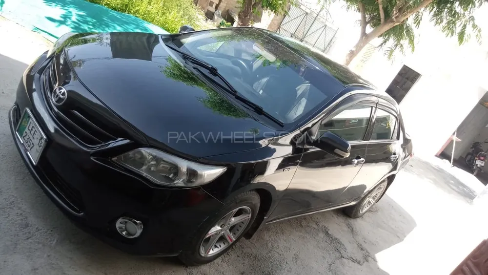 Toyota Corolla 2013 for Sale in Chakwal Image-1
