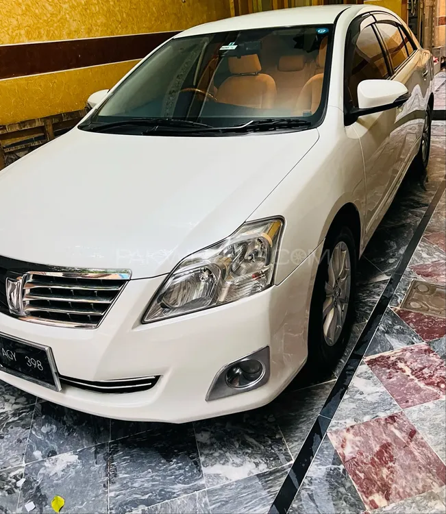 Toyota Premio 2014 for Sale in Peshawar Image-1