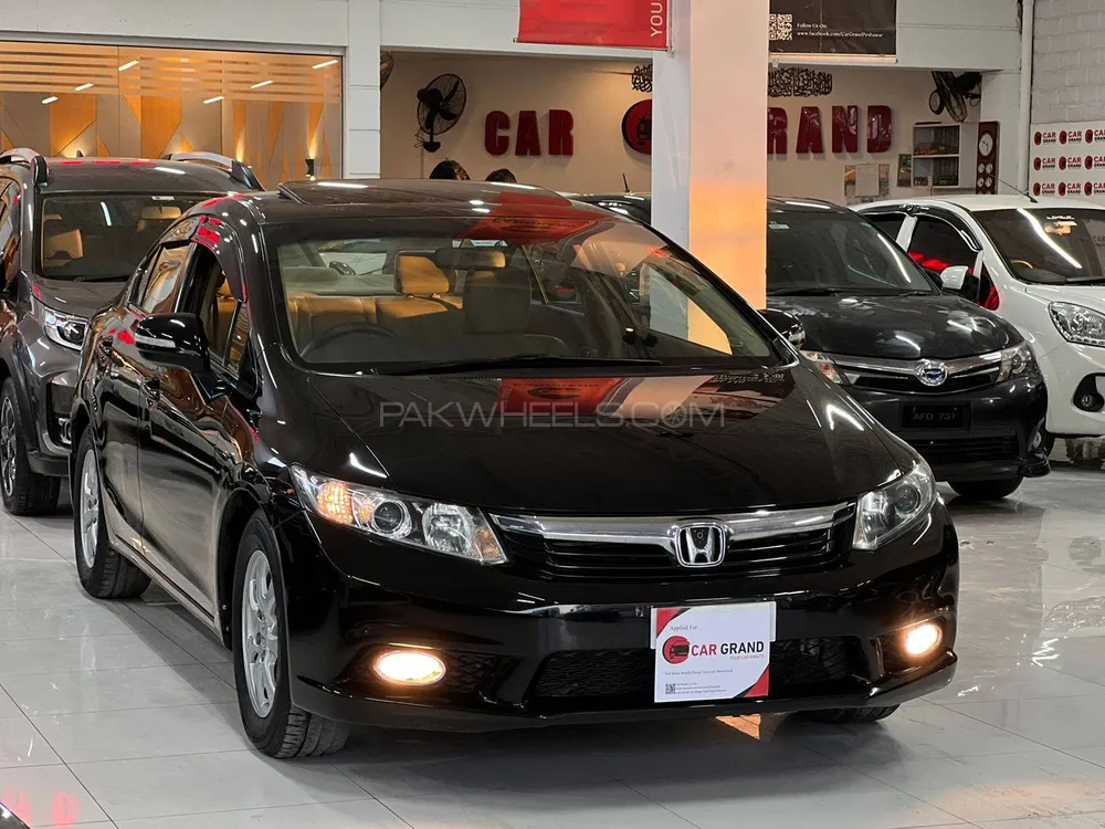 Honda Civic 2014 for Sale in Peshawar Image-1