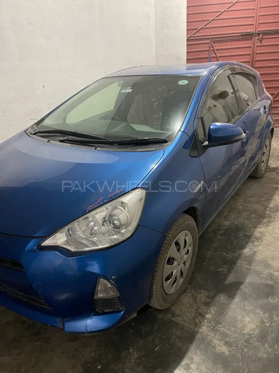 Toyota Aqua 2012 for Sale in Peshawar Image-1
