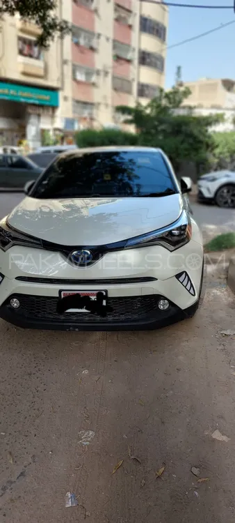 Toyota C-HR 2017 for Sale in Karachi Image-1