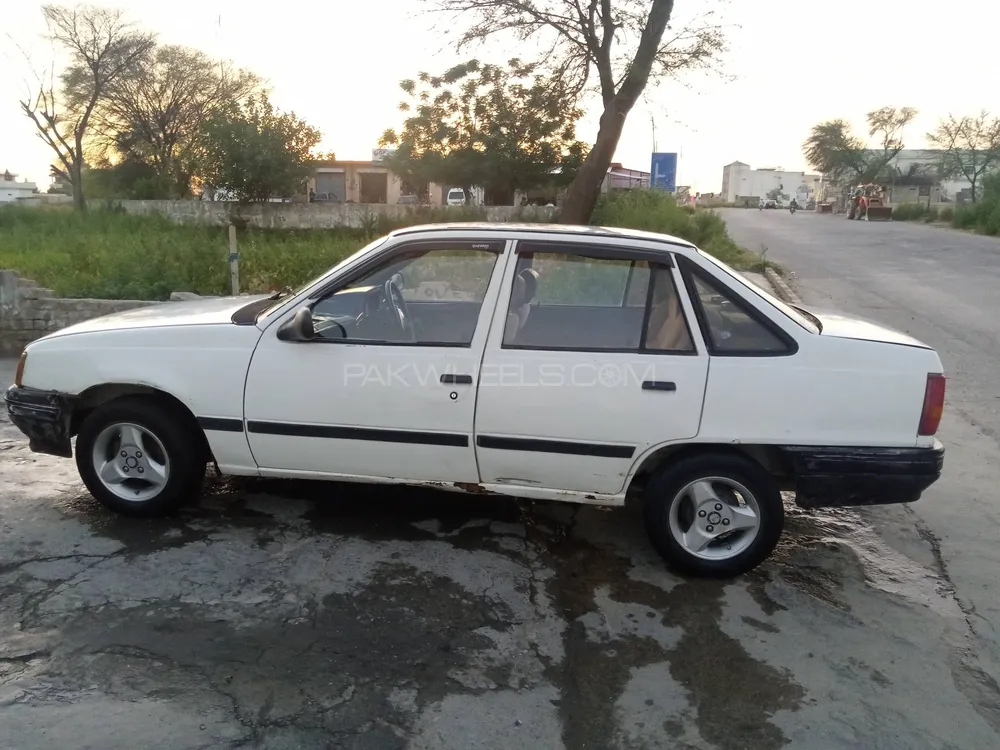 Daewoo Racer 1993 for Sale in Kallar Saddiyian Image-1