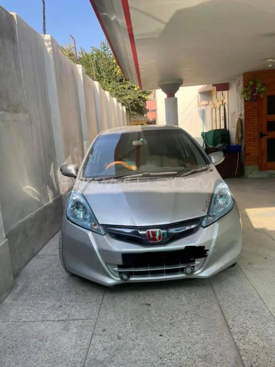 Honda Fit 2010 for Sale in Peshawar Image-1